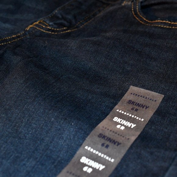 Aeropostale Low Rise Skinny Jeans 6R NWT - Picture 6 of 11